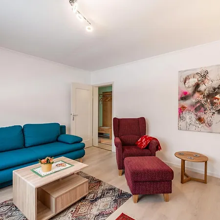 Haus Marianne Schmelzle 公寓 *